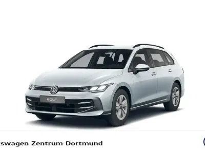 Gebraucht VW Golf VIII Life 150 PS (110 kW) 2025 Oyster silver metallic Kombi