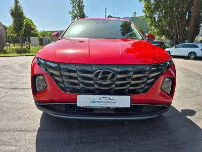 Gebraucht Hyundai Tucson Trend 136 PS (100 kW) 2021 Rot SUV