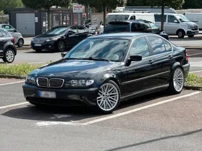 Gebraucht BMW 325 192 PS (141 kW) 2004 Schwarz Limousine