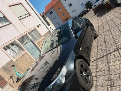 Gebraucht BMW 520 170 PS (125 kW) 2004 Schwarz Limousine