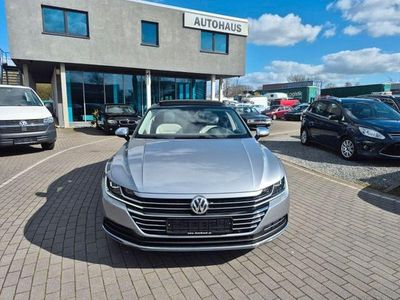 Gebraucht VW Arteon Elegance 239 PS (175 kW) 2020 Pyrit silber (metallic) Limousine