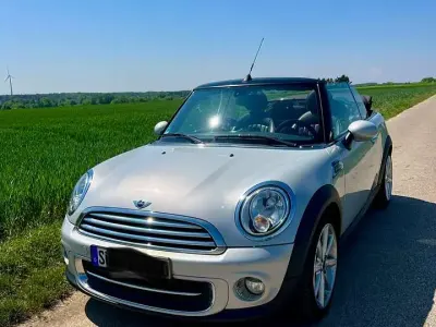Gebraucht Mini Cooper 122 PS (89 kW) 2014 Weiß Kleinwagen