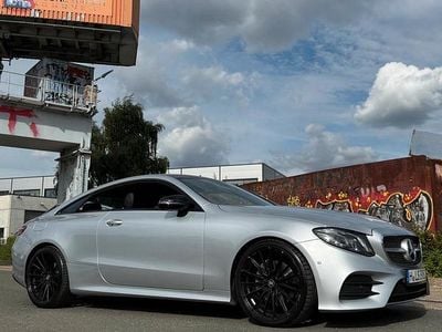 Mercedes E200