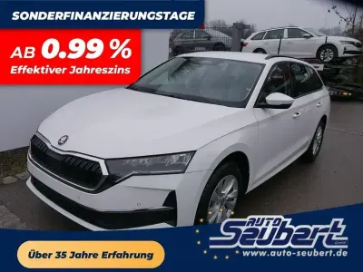 Nouă Skoda Octavia Selection 150 CP (110 kW) 2025 Alb Break