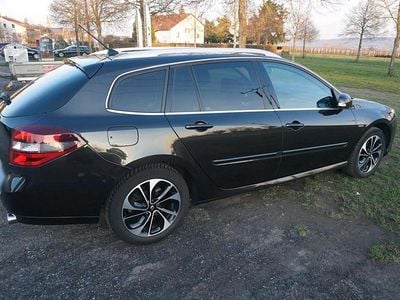 Gebraucht Renault Laguna III Bose Edition 150 PS (110 kW) 2014 Schwarz Kombi