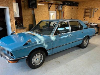 Gebraucht BMW 518 90 PS (66 kW) 1975 Blau Limousine