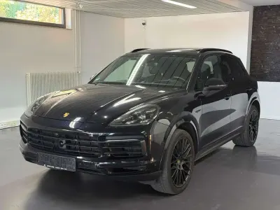 Gebraucht Porsche Cayenne 462 PS (339 kW) 2021 Schwarz SUV