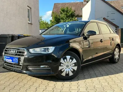 Gebraucht Audi A3 Attraction 150 PS (110 kW) 2015 Schwarz Limousine