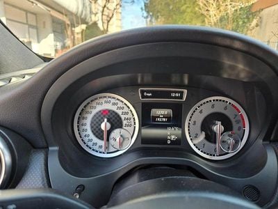 Gebraucht Mercedes A180 StreetStyle 163 PS (119 kW) 2015 Grau Limousine