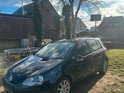 Second-hand VW Golf V 140 CP (102 kW) 2004 Negru Hatchback