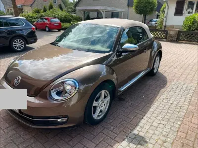 Gebraucht VW Beetle S 105 PS (77 kW) 2014 Braun Kleinwagen