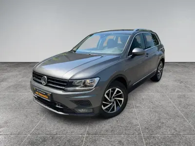 Gebraucht VW Tiguan Sound 150 PS (110 kW) 2017 Grau SUV