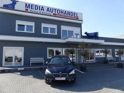 Gebraucht BMW 220 Active Tourer Luxury Line 192 PS (141 kW) 2015 Blau Van / Kleinbus