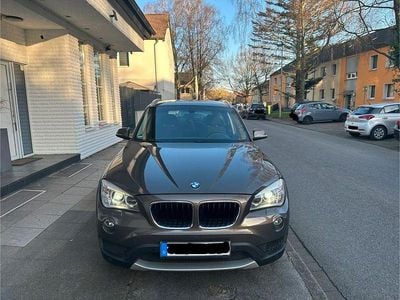 Second-hand BMW X1 Sport Line 218 CP (160 kW) 2012 Maro SUV