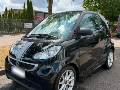 Gebraucht Smart ForTwo Coupé 71 PS (52 kW) 2014 Schwarz Coupé