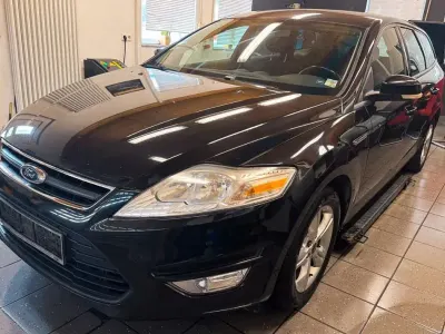 Gebraucht Ford Mondeo Trend 140 PS (102 kW) 2011 Schwarz Limousine