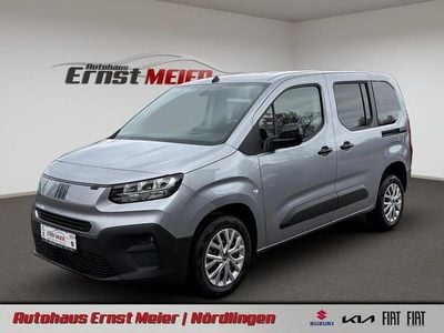 Neu Fiat Doblò 102 PS (75 kW) 2025 Grau Van / Kleinbus