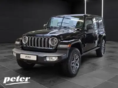 Neu Jeep Wrangler Sahara 272 PS (200 kW) 2025 Schwarz SUV