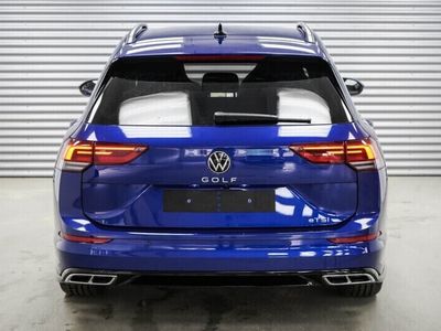 gebraucht VW Golf VIII Variant 1,5 eTSI DSG R-Line - LAGER