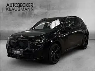 Neu BMW X3 197 PS (144 kW) 2026 Schwarz (black sapphire metallic) SUV