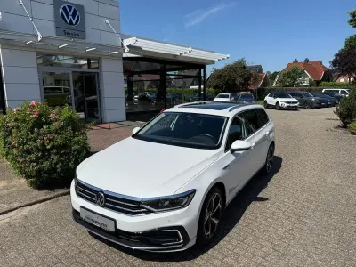 Gebraucht VW Passat GTE 218 PS (160 kW) 2021 Weiß Kombi