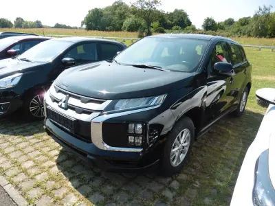 Gebraucht Mitsubishi ASX Spirit 150 PS (110 kW) 2021 Panther schwarz SUV