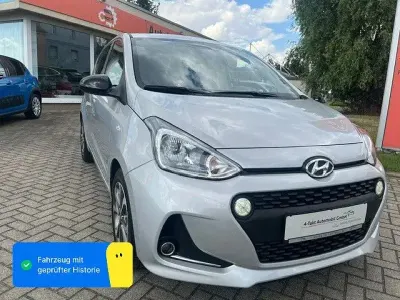 Gebraucht Hyundai i10 87 PS (63 kW) 2019 Silber Kleinwagen