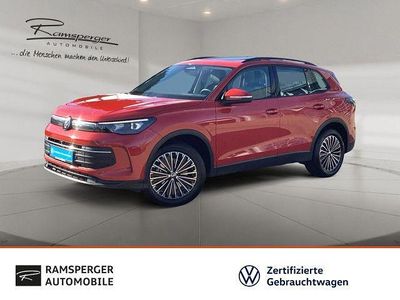 Gebraucht VW Tiguan Life 150 PS (110 kW) 2024 Rot (persimmon red metallic) SUV