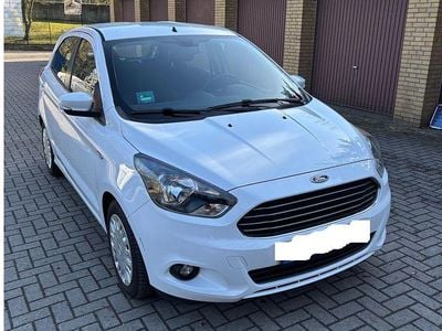 Gebraucht Ford Ka 86 PS (63 kW) 2017 Weiß Limousine