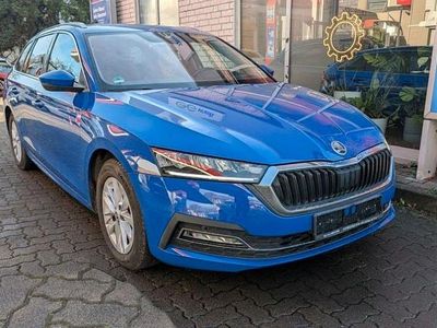Blau Gebraucht 2021 Skoda Octavia Style Kombi | 25.900 € (Fairer Preis)