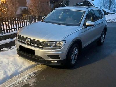 Silber Gebraucht 2020 VW Tiguan SUV | 17.796 € (Guter Preis)