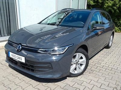 Usata VW Golf VIII Life 150 CV (110 kW) 2024 Grigio Station wagon