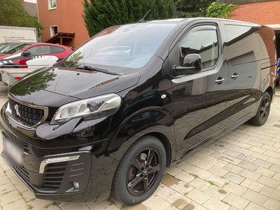 Peugeot Traveller