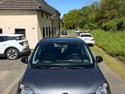 Second-hand Renault Twingo 70 CP (51 kW) 2018 Gri Hatchback