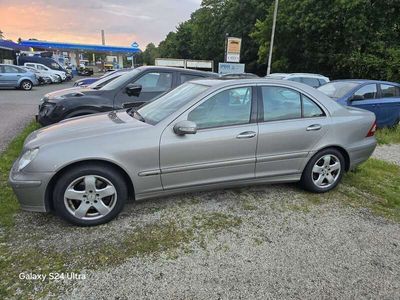 Mercedes C230