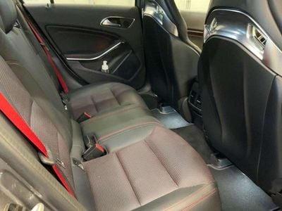 Grau Gebraucht 2017 Mercedes A45 AMG AMG Limousine | 30.000 € (Fairer Preis)