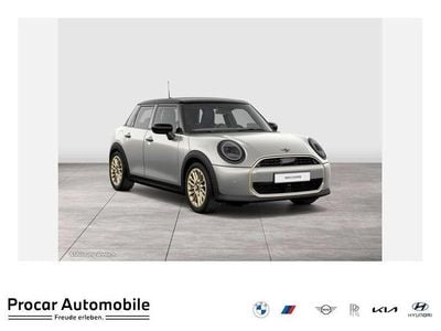 Gebraucht Mini Cooper Favoured 156 PS (114 kW) 2024 Silber Kleinwagen