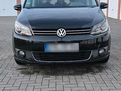 Gebraucht VW Touran 105 PS (77 kW) 2011 Schwarz Van / Kleinbus