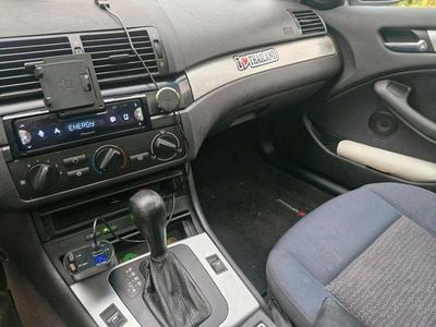 BMW 325