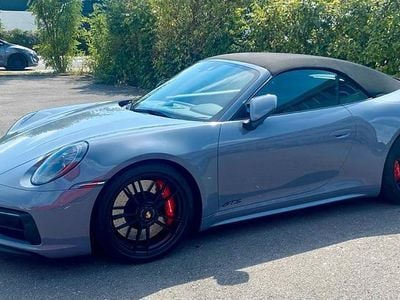 Porsche 911 Carrera 4 GTS