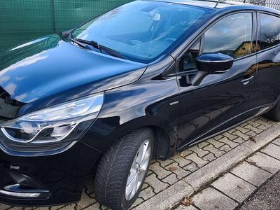 Gebraucht Renault Clio IV LIMITED 118 PS (86 kW) 2017 Schwarz Limousine
