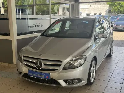 Używany Mercedes B200 Sport 136 KM (100 kW) 2011 Srebrny Minivan