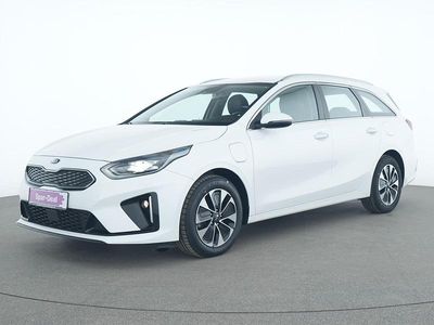 Gebraucht Kia Ceed Sportswagon Spirit 141 PS (103 kW) 2021 Deluxeweiss Kombi
