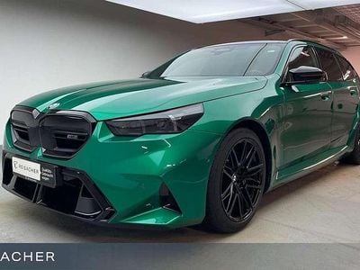 Second-hand BMW M5 Comfort Edition 728 CP (535 kW) 2025 Verde Break