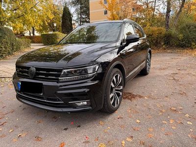 Schwarz Gebraucht 2018 VW Tiguan R-line SUV | 26.500 € (Fairer Preis)