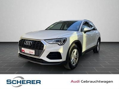 Ibisweiß (metallic) Gebraucht 2021 Audi Q3 Ambiente SUV | 29.590 € (Fairer Preis)