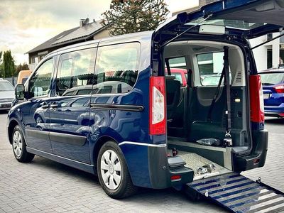 Blau Gebraucht 2007 Citroën Jumpy Van / Kleinbus | 15.999 €