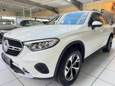 Gebraucht Mercedes GLC300e 197 PS (144 kW) 2023 Weiß SUV