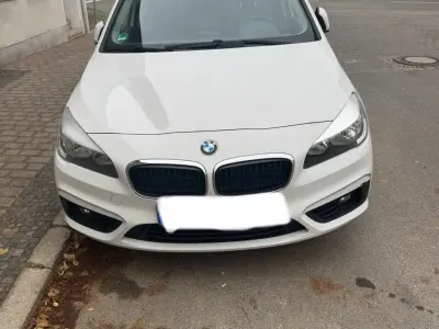 Używany BMW 216 Gran Tourer 116 KM (85 kW) 2015 Biały Minivan