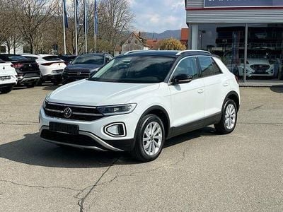 Second-hand VW T-Roc Style 150 CP (110 kW) 2022 Alb SUV